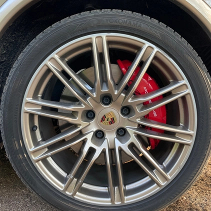 Porsche Cayenne cena 199999 przebieg: 72000, rok produkcji 2015 z Poznań małe 211